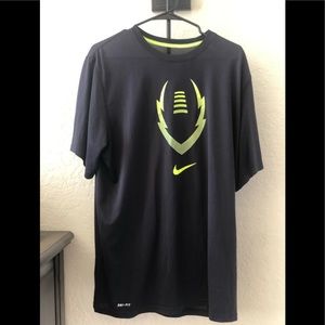 Nike XL Graphic Tee